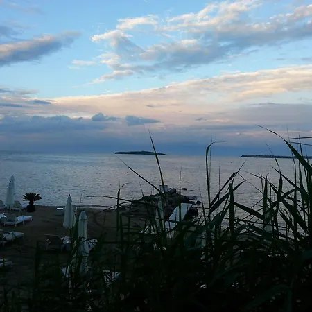 D&s - Sans Souci Family Hotel
